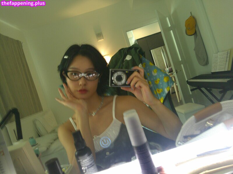 39Daph / Daph / dxphvee / https: Foto OnlyFans Nua #395
