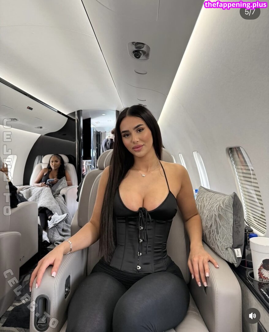 Aaliyah Jay / aaliyahpk Çıplak OnlyFans Fotoğrafı #2