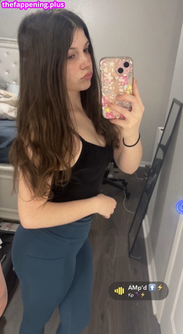 aangieebabe / aangieebabee Çıplak OnlyFans Fotoğrafı #3