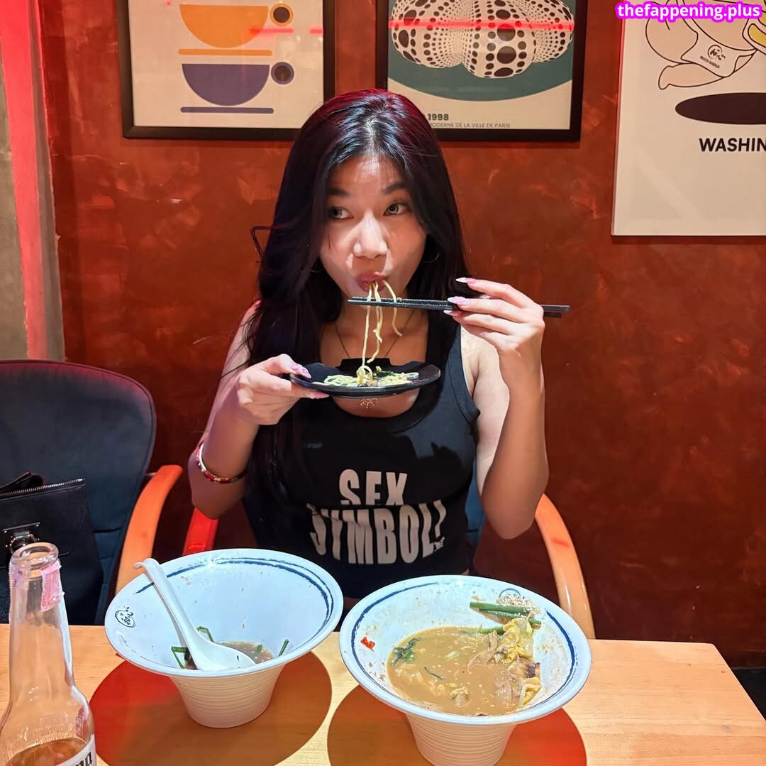 Saipetch B. / aaomhelloo Nacktes OnlyFans Foto #183