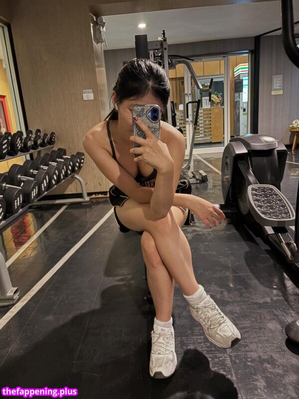 Saipetch B. / aaomhelloo Foto OnlyFans Nuda #245