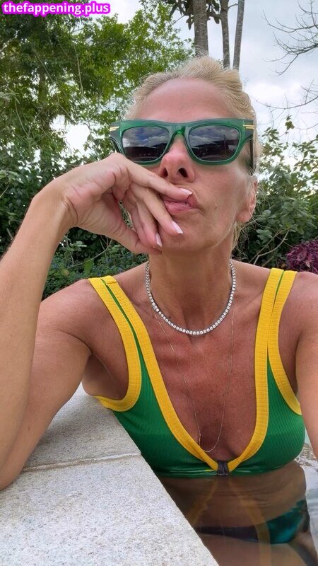 Adriane Galisteu / galisteuoficial Nude OnlyFans Photo #386