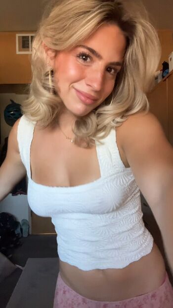 Ainsley Rolstad