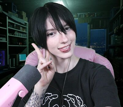 Akemy Sama