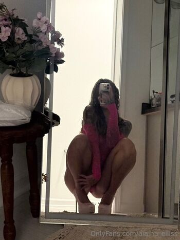 alaina_elliss
