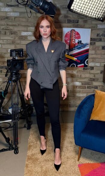 Angela Scanlon