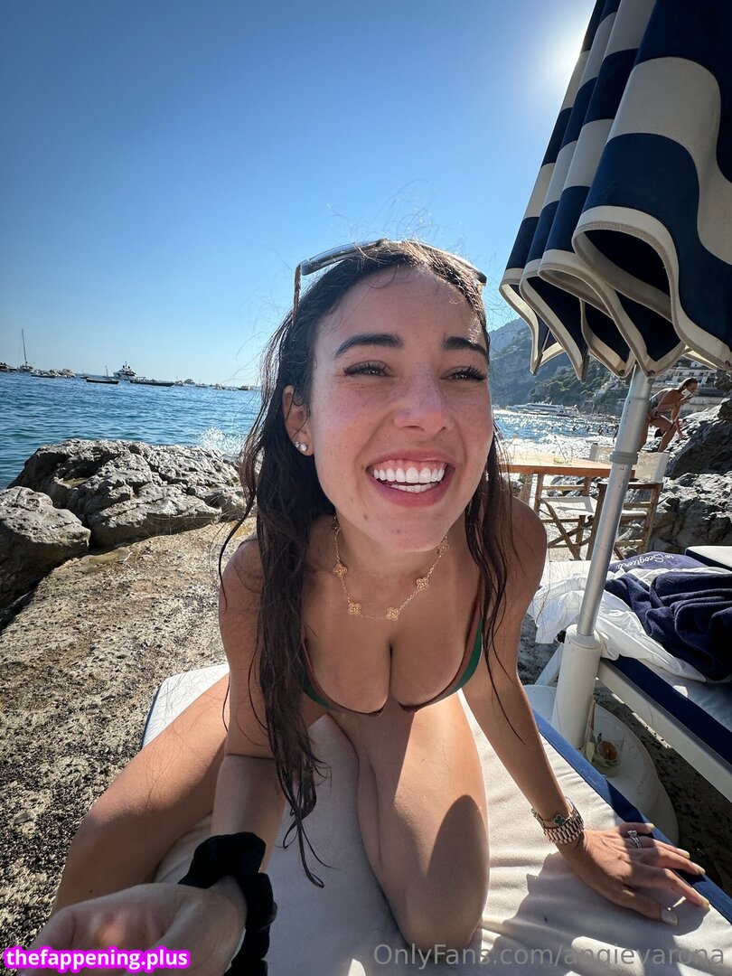 Angie Varona