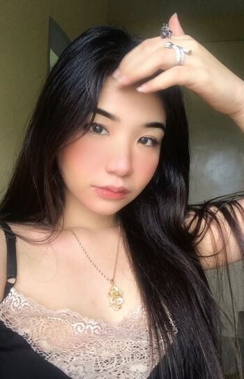 Anna Marie Dizon