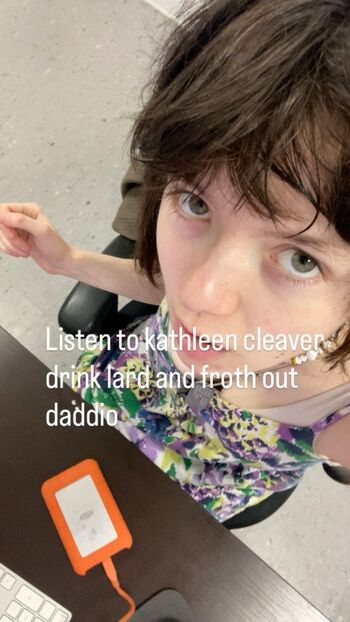 anna_r_yikes