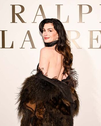 Anne Hathaway
