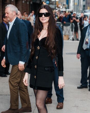 Anne Hathaway
