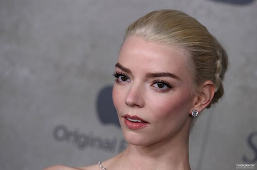 Anya Taylor-Joy