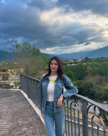 brunettestarbucksaddict