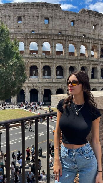 brunettestarbucksaddict