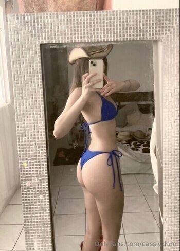 Cassie Damian