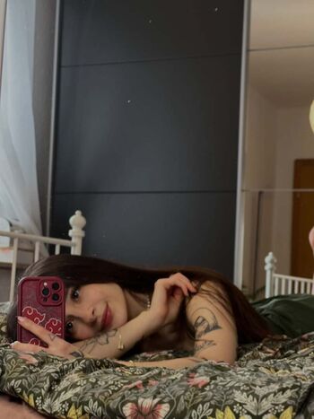 Cata Leyah / cata.leyah / cataleyah_ / leyahcata