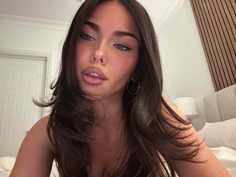 Clarissa Bea