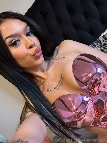 Cora Jade