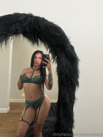 Cora Jade
