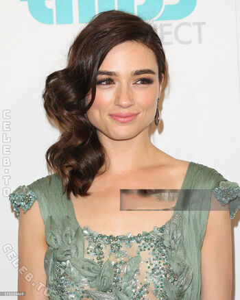 Crystal Reed