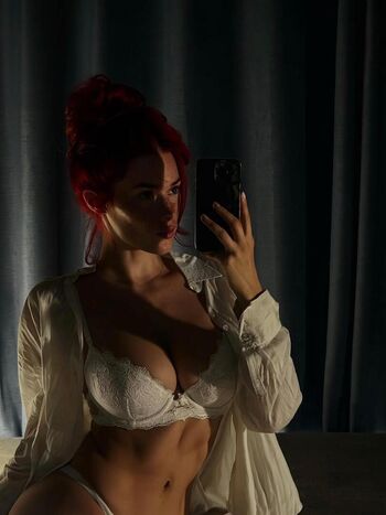 Derya Akarsu