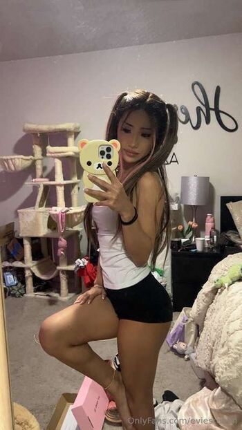 EviesRealm