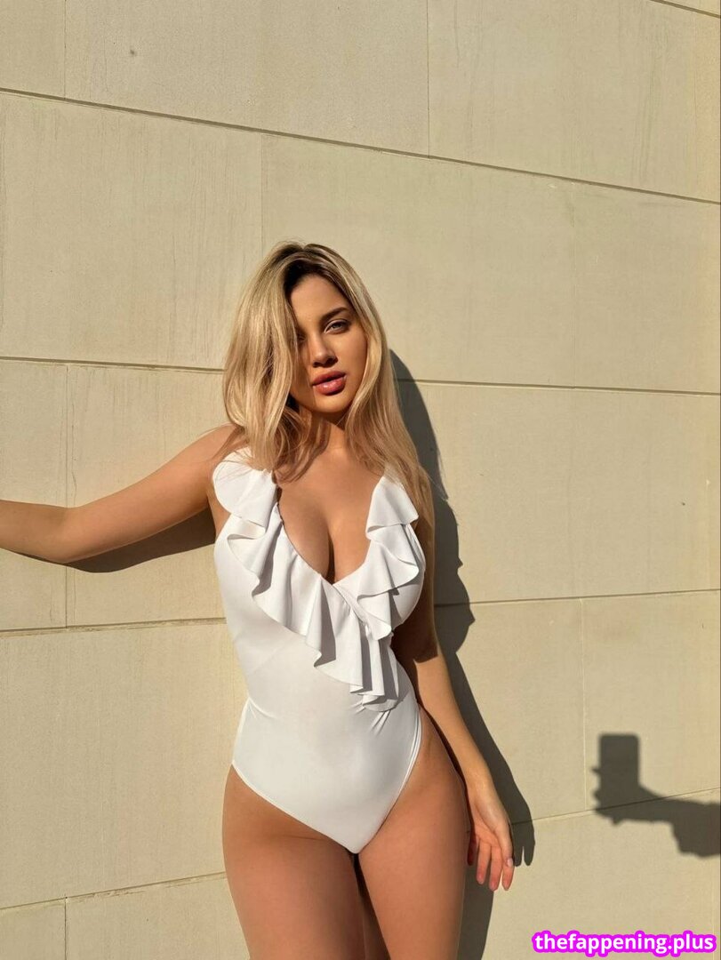 Elizaveta Stefanovna / Genlistef / jenandfreddie Nacktes OnlyFans Foto #6