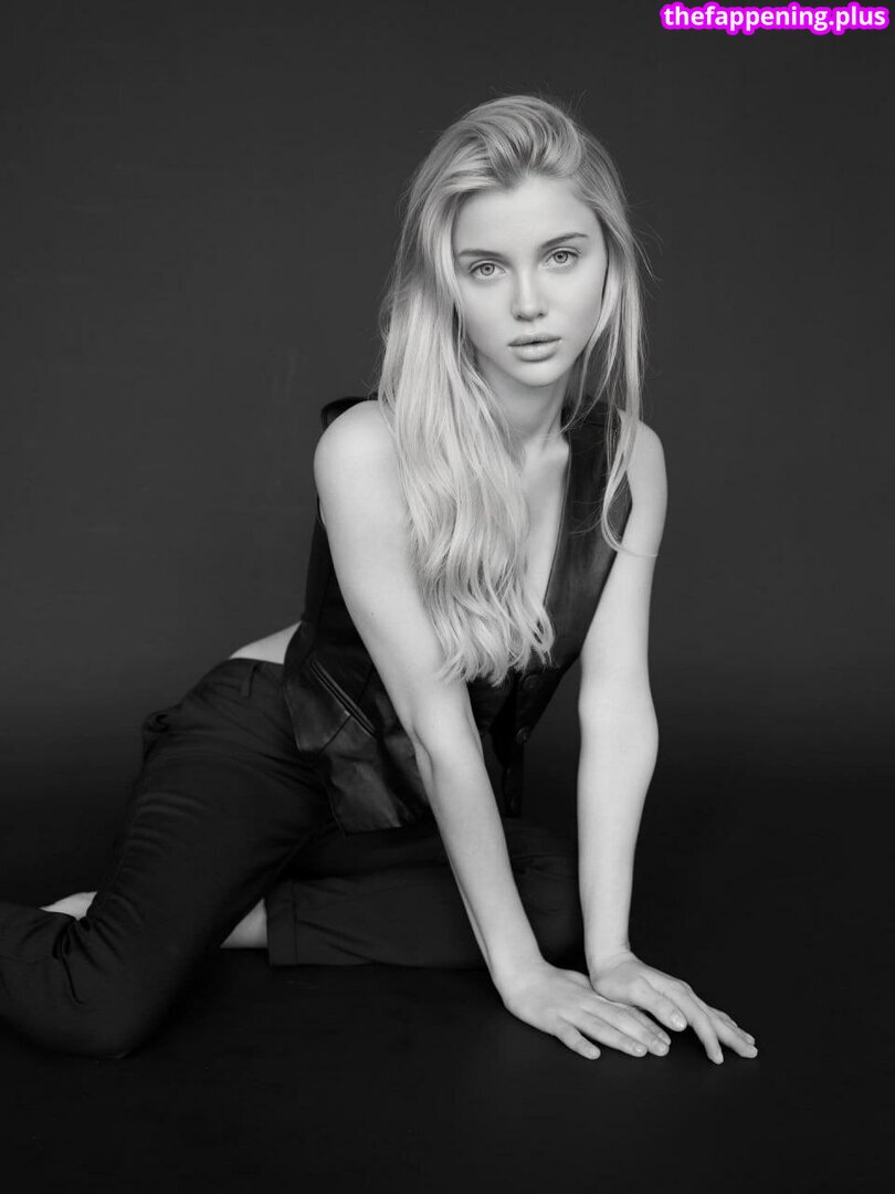 Elizaveta Stefanovna / Genlistef / jenandfreddie Photo OnlyFans Nu #60