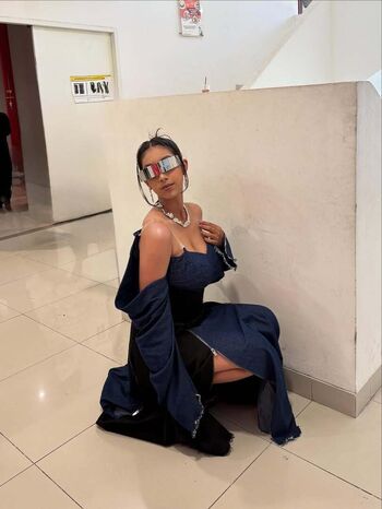 Gheckel Farshela Al-Bazhri