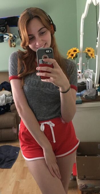 Groovygeologist/Cate Larsen