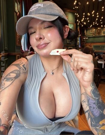 Hana_c4