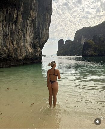 Holly_humphreys