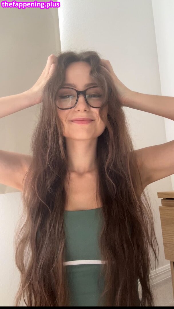 iiiZwerg Foto OnlyFans Desnuda #40