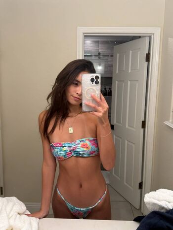 itslaaurr