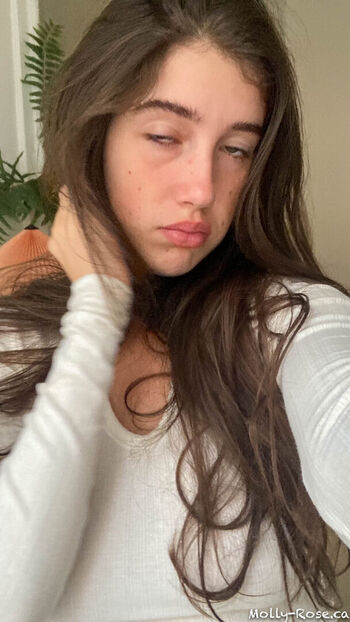 itsmollyyyrose_again