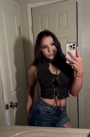 ivyblackxo