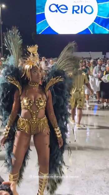 Iza Cantora