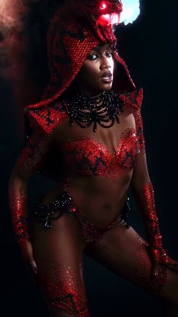 Iza Cantora
