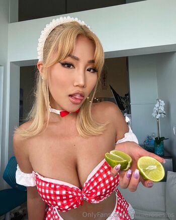 Jennie Rose Sins