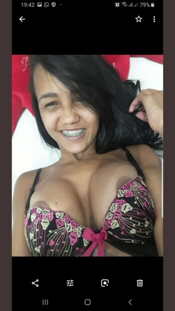 Juliana Santos