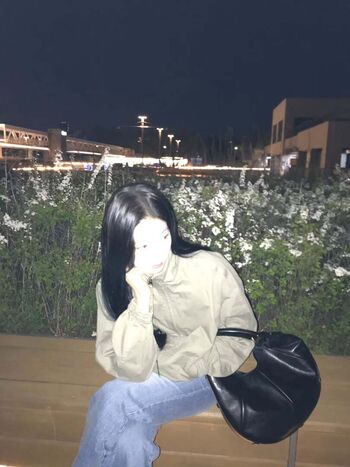 Kazuha Nakamura 中村 一葉