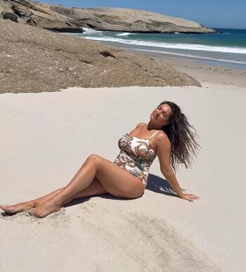 Kelly Brook