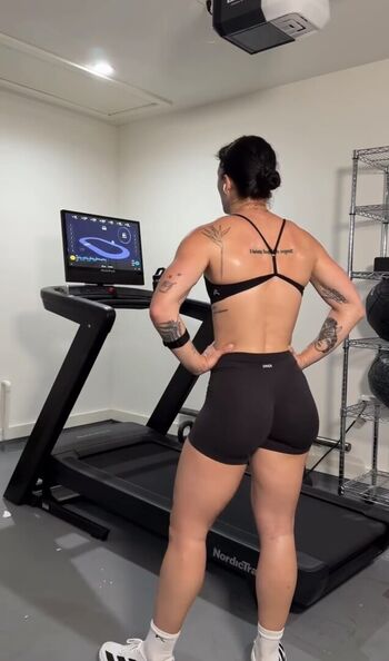 Kelly Matthews