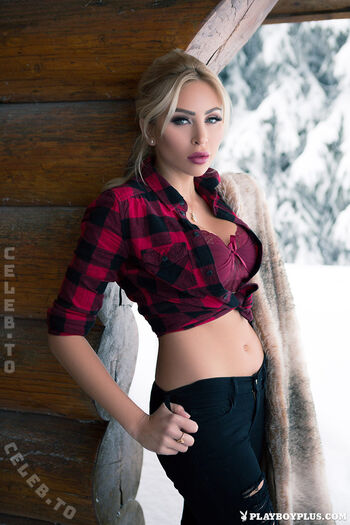 Khloe Terae
