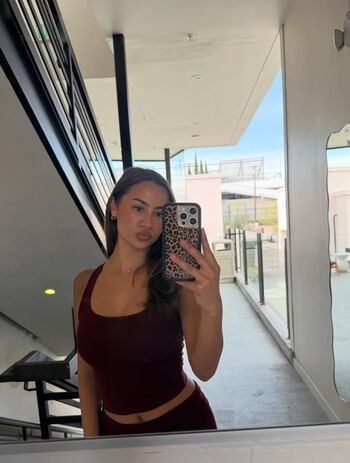 Kirra Santos