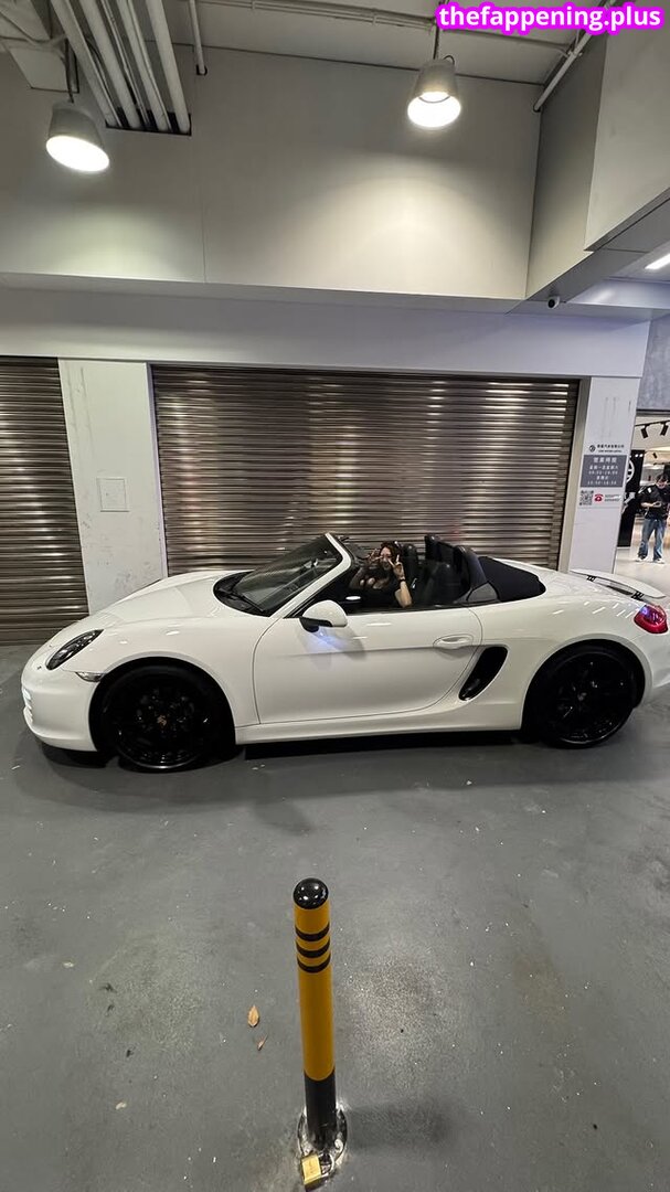 28.2.01 / kkarenz / kkarenzeng Naken OnlyFans Foto #1