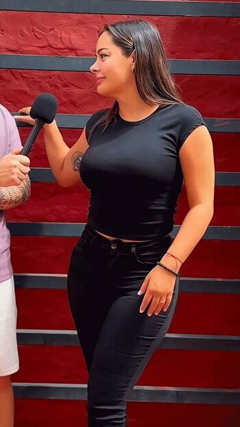 Larissa Riquelme