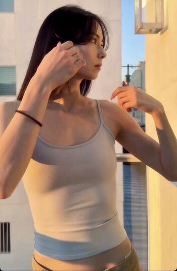 Lauren Tsai