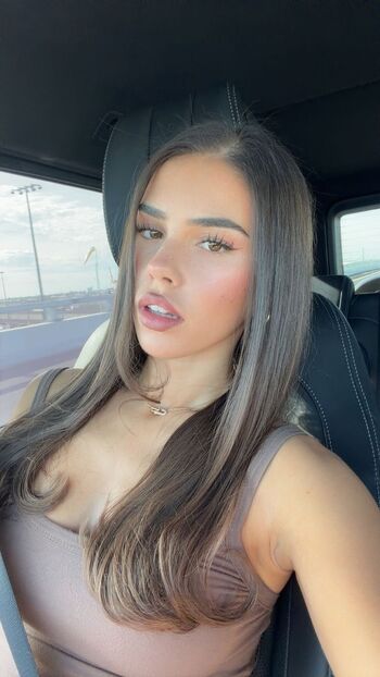 Leah Halton