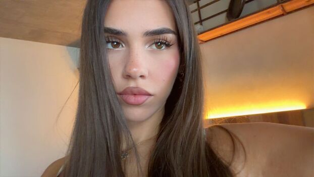 Leah Halton